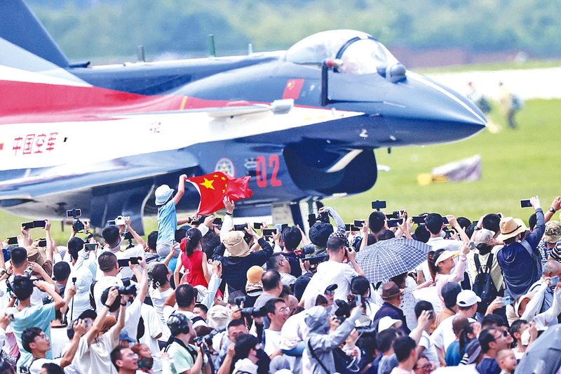 男生和女生对鸡鸡长春航空展迎来首个公众日